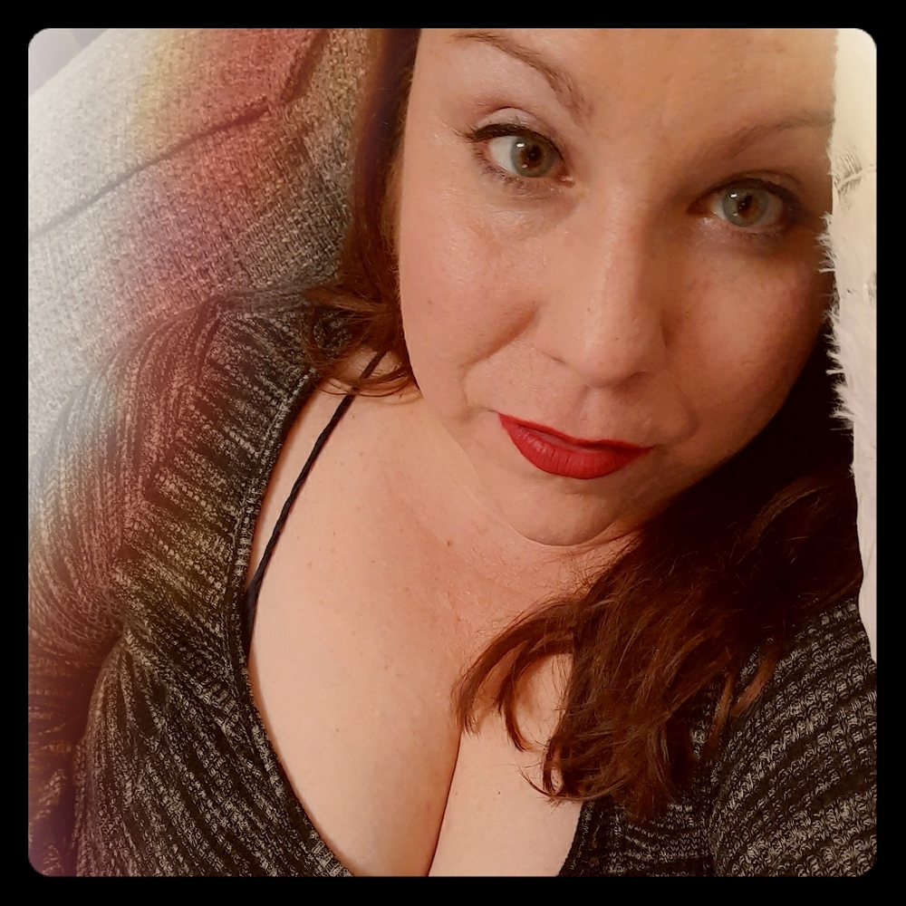 Meet your Posher, Crys